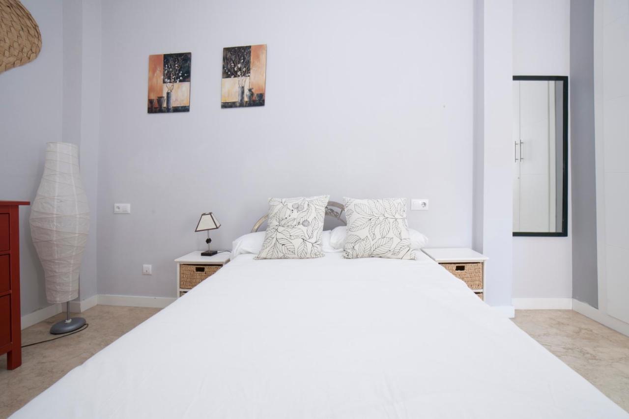 Alohamundi Lumbreras I Appartement Sevilla Buitenkant foto